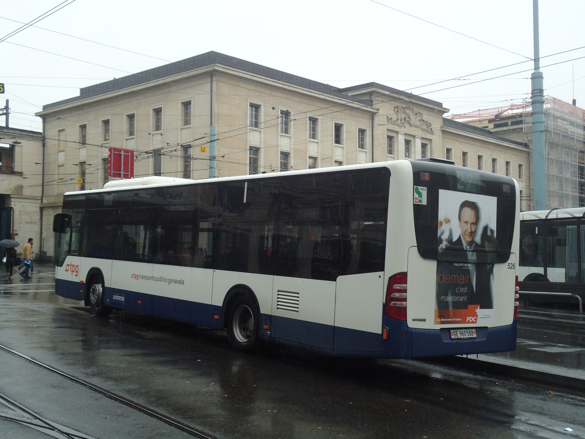 (147'135) - TPG Gen�ve - Nr. 526/GE 960'588 - Mercedes am 16. September 2013 beim Bahnhof Gen�ve