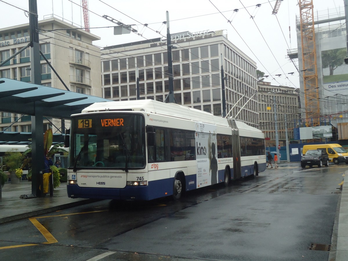 (147'163) - TPG Gen�ve - Nr. 745 - Hess/Hess Gelenktrolleybus am 16. September 2013 in Gen�ve, Bel-Air