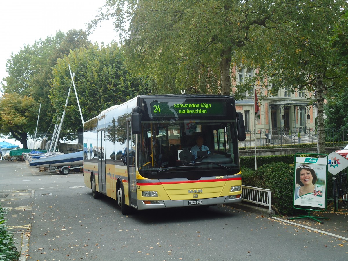 (147'407) - STI Thun - Nr. 133/BE 801'133 - MAN/G�ppel am 29. September 2013 in Oberhofen, Dorf
