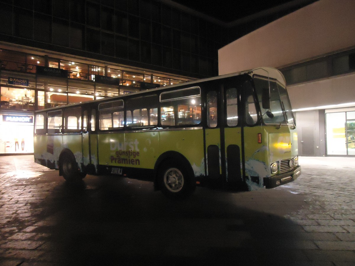 (147'525) - Assura, Pully - VD 212'530 - Saurer/T�scher (ex Visana, Lausanne; ex Uiegler, Pratteln; ex Jelmorini, Tesserete Nr. 7; ex P 24'623) am 15. Oktober 2013 in Thun, Aarefeldplatz