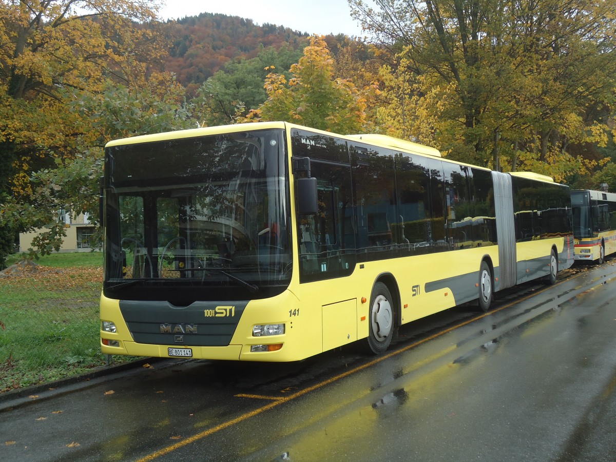 (147'549) - STI Thun - Nr. 141/BE 801'141 - MAN am 23. Oktober 2013 bei der Schiffl�ndte Thun