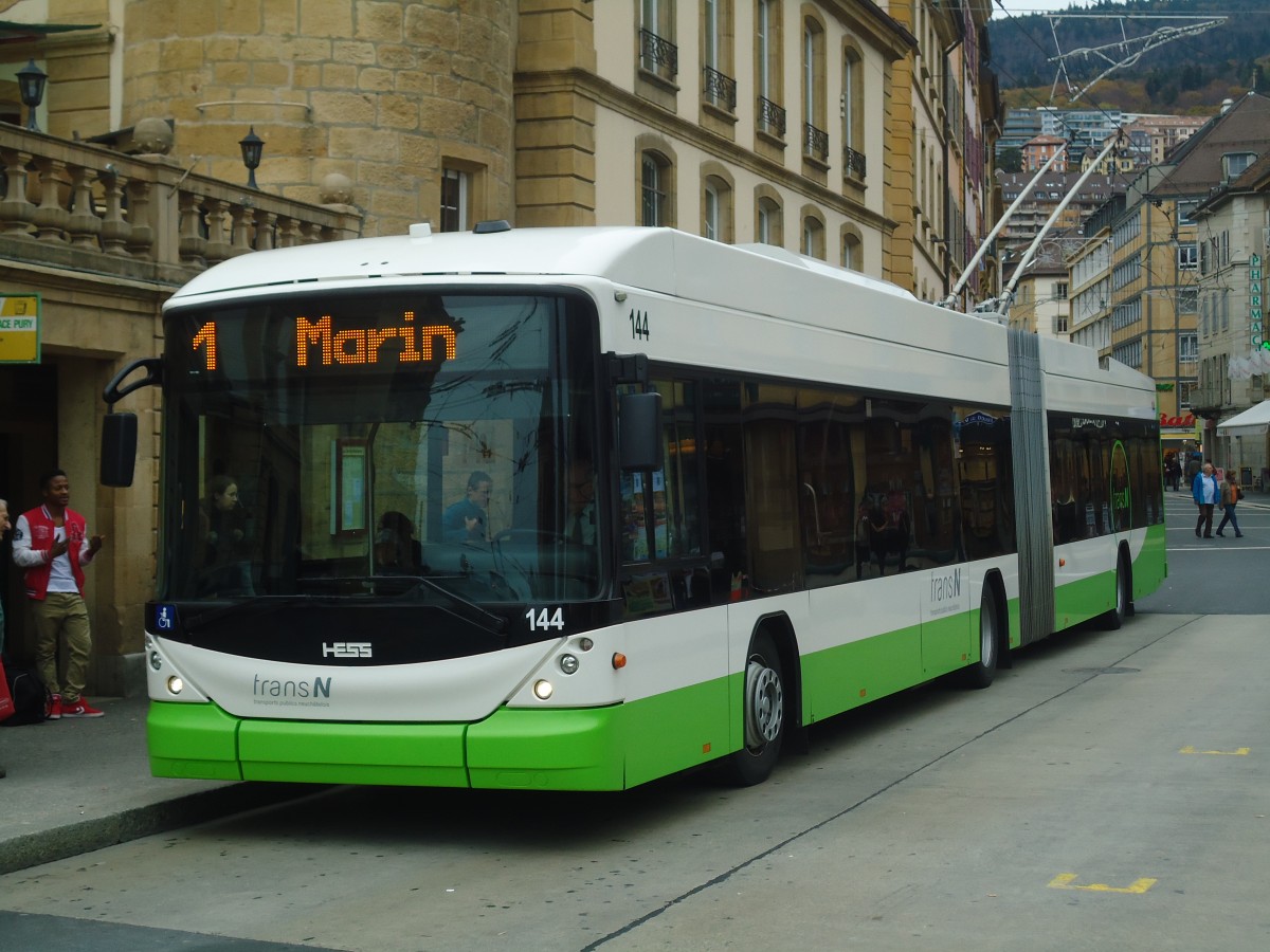 (147'966) - transN, La Chaux-de-Fonds - Nr. 144 - Hess/Hess Gelenktrolleybus (ex TN Neuch�tel Nr. 144) am 8. November 2013 in Neuch�tel, Place Pury
