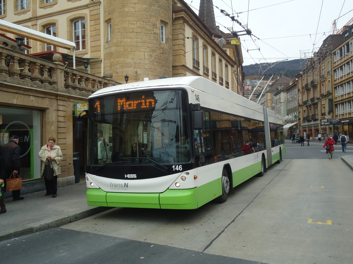 (147'991) - transN, La Chaux-de-Fonds - Nr. 146 - Hess/Hess Gelenktrolleybus (ex TN Neuch�tel Nr. 146) am 8. November 2013 in Neuch�tel, Place Pury