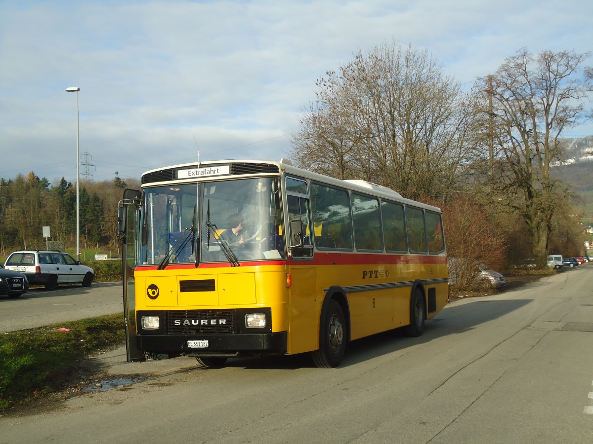 (148'185) - Bernair, M�nsingen - BE 651'182 - Saurer/T�scher (ex Schebath, Lauerz; ex Albin, F�llanden; ex Heim, Flums) am 7. Dezember 2013 in Wangen a.A., Hotel al Ponte