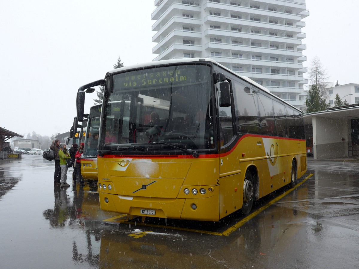(149'049) - Fontana, Ilanz - Nr. 2/GR 8070 - Volvo am 1. M�rz 2014 beim Bahnhof Ilanz