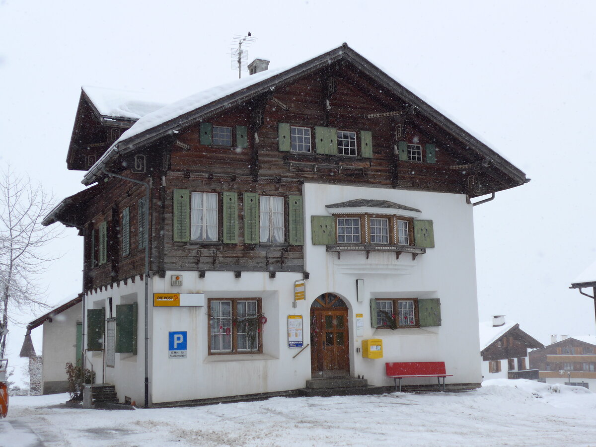 (149'088) - PostAuto-Haltestelle am 1. M�rz 2014 in Obersaxen, Post
