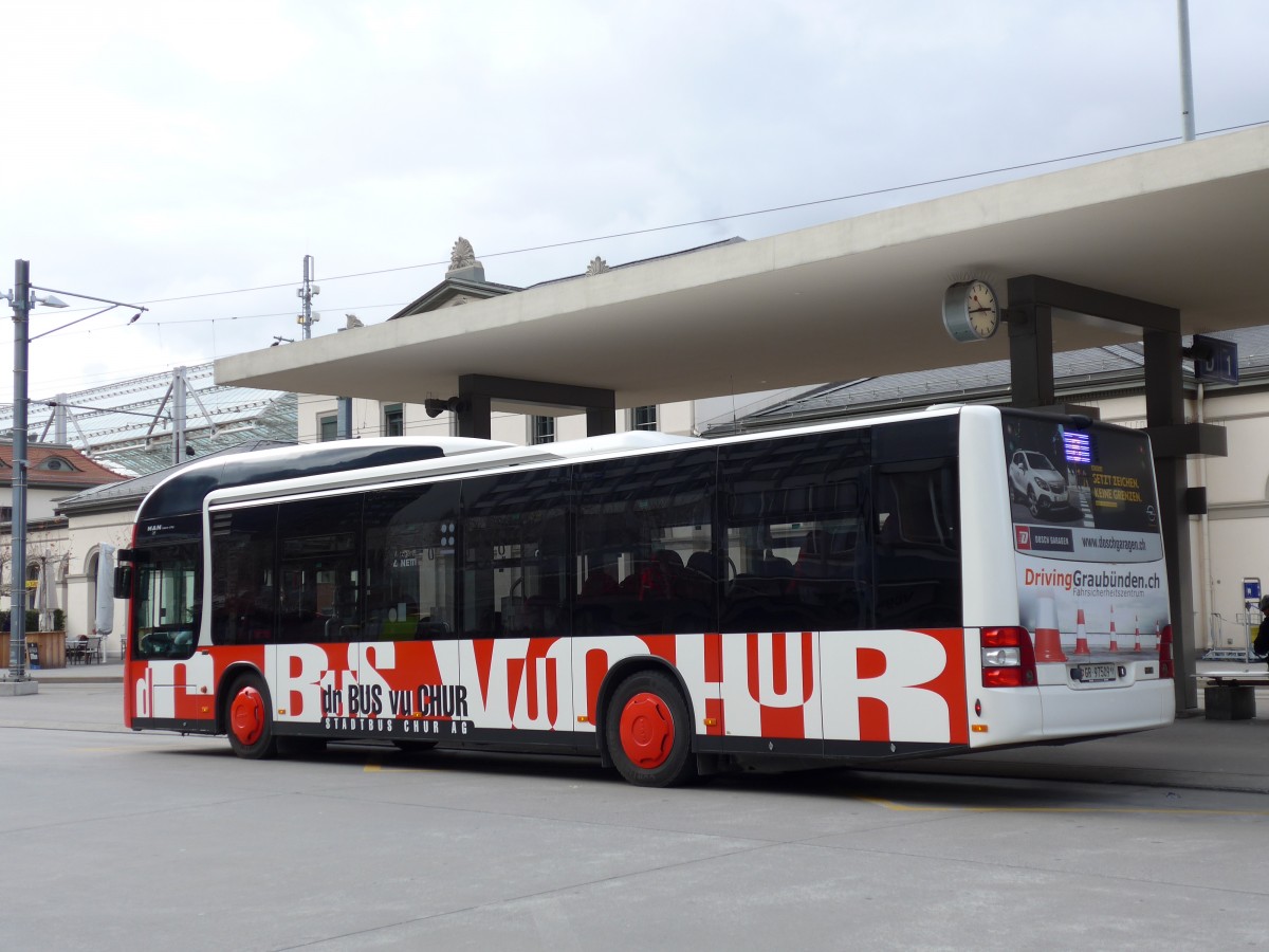 (149'157) - SBC Chur - Nr. 9/GR 97'509 - MAN am 1. M�rz 2014 beim Bahnhof Chur
