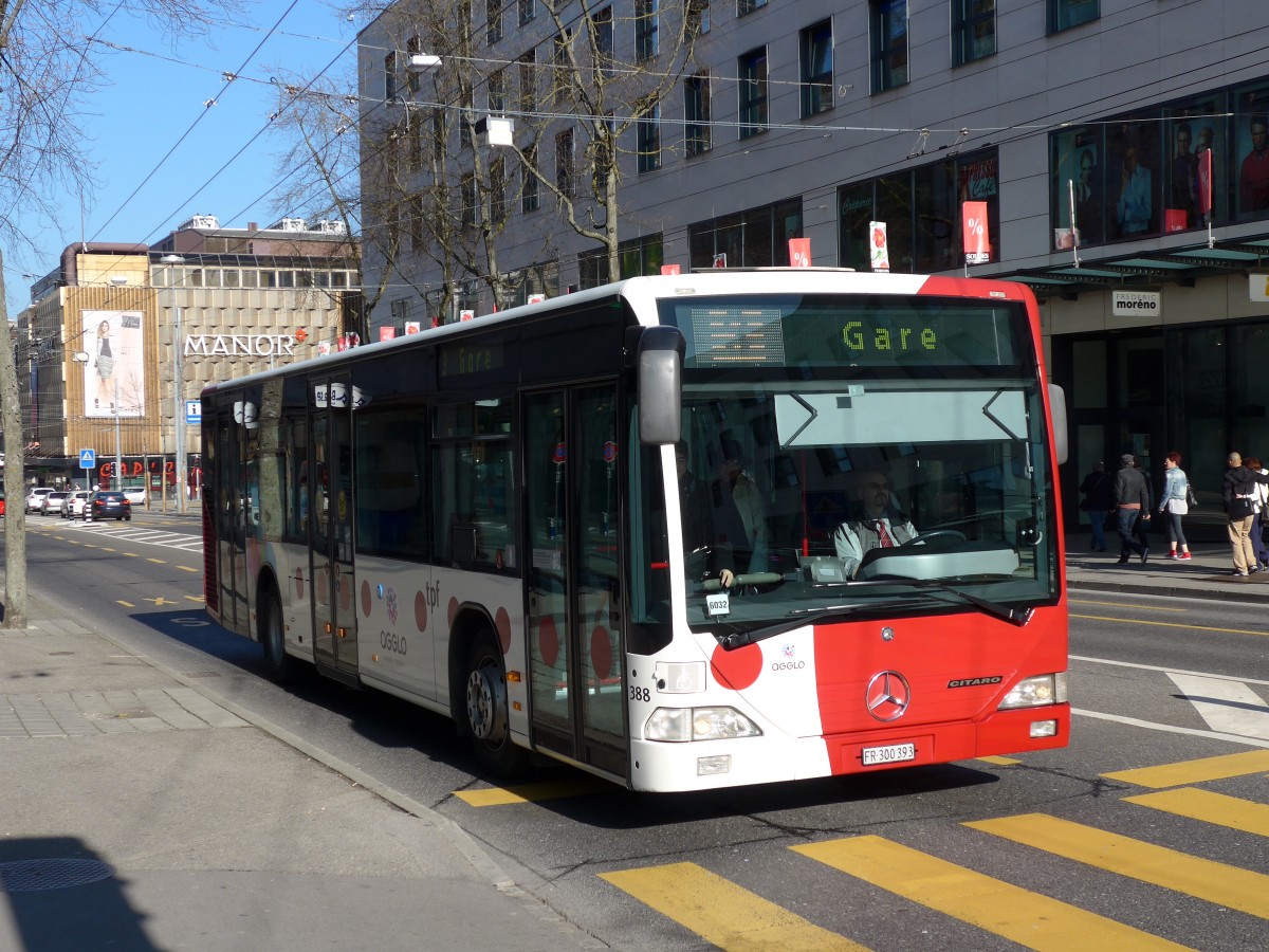 (149'279) - TPF Fribourg - Nr. 388/FR 300'393 - Mercedes am 9. M�rz 2014 beim Bahnhof Fribourg
