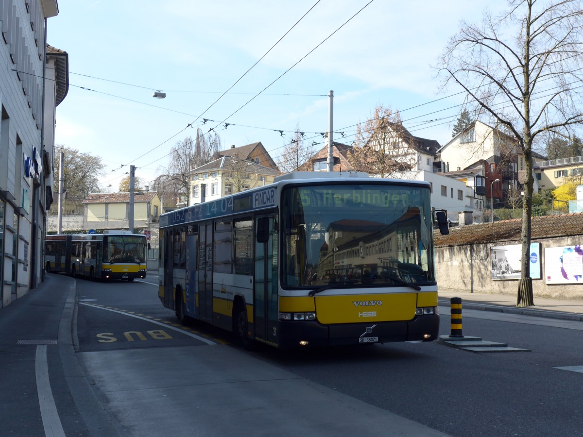 (149'424) - VBSH Schaffhausen - Nr. 21/SH 38'021 - Volvo/Hess am 29. M�rz 2014 beim Bahnhof Schaffhausen