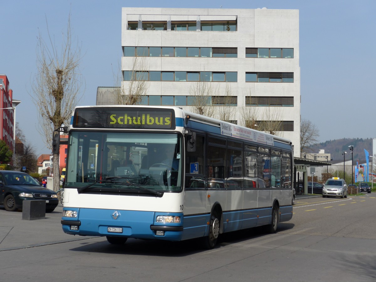 (149'471) - Limmat Bus, Dietikon - Nr. 10/ZH 726'110 - Renault (ex H�rzeler, Dietikon Nr. 35) am 31. M�rz 2014 beim Bahnhof Dietikon