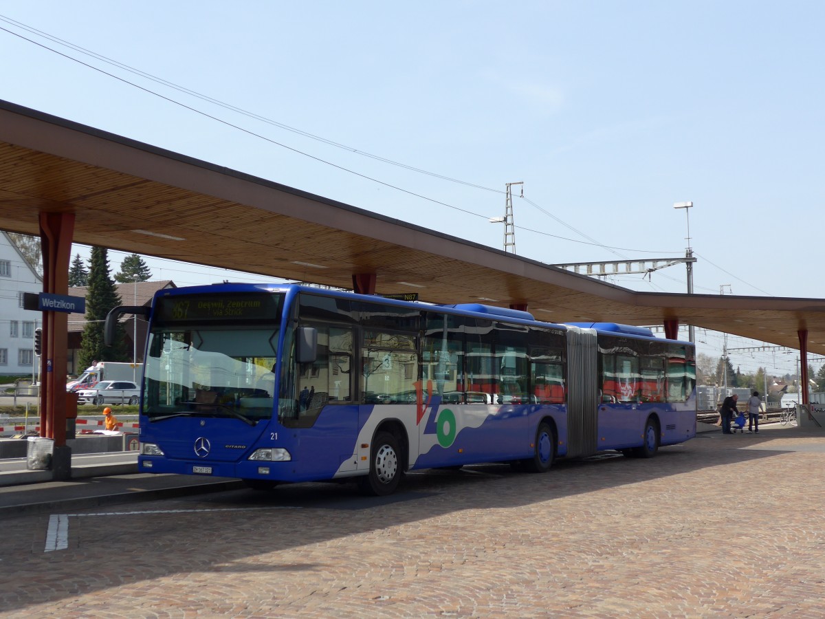 (149'500) - VZO Gr�ningen - Nr. 21/ZH 167'321 - Mercedes am 31. M�rz 2014 beim Bahnhof Wetzikon