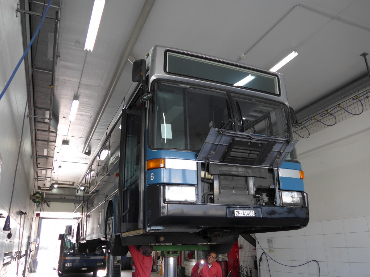 (149'503) - VZO Gr�ningen - Nr. 6/ZH 41'406 - Mercedes am 31. M�rz 2014 in Gr�ningen, Depot