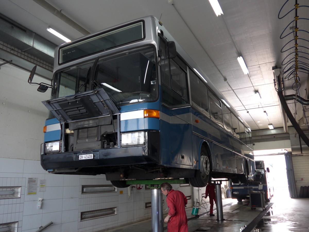 (149'504) - VZO Gr�ningen - Nr. 6/ZH 41'406 - Mercedes am 31. M�rz 2014 in Gr�ningen, Depot
