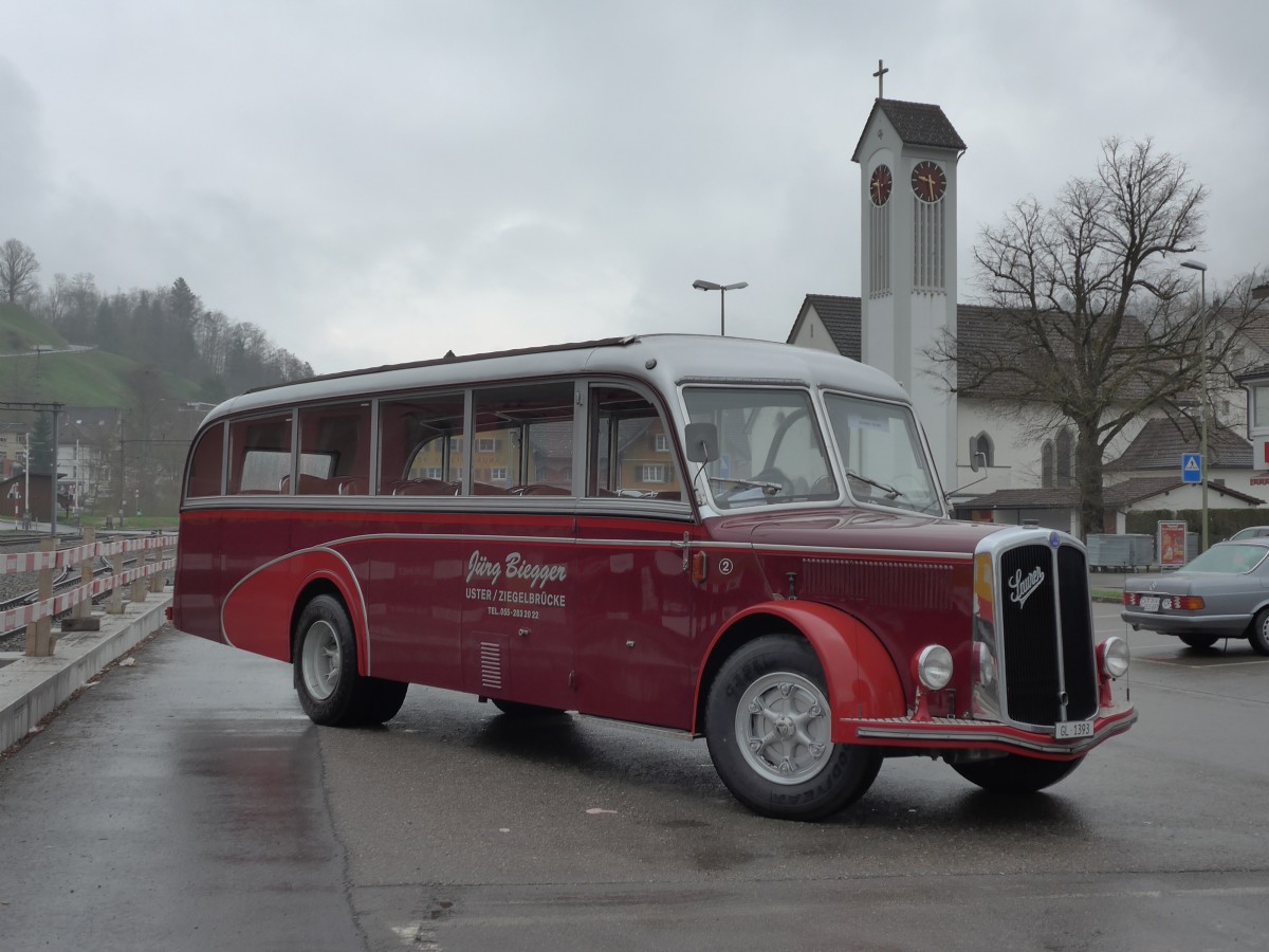 (149'578) - Biegger, Uster - Nr. 2/GL 1393 - Saurer/Lauber (ex T�l�verbier, Verbier Nr. 2; ex Werkbus; ex Rey, Ayent) am 6. April 2014 beim Bahnhof Bauma