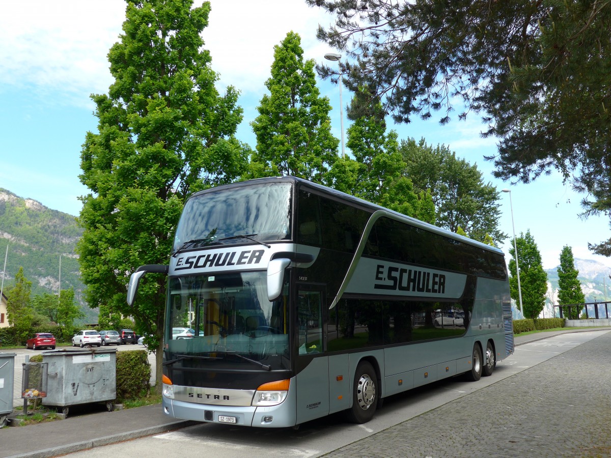 (150'558) - Schuler, Feusisberg - SZ 1973 - Setra am 10. Mai 2014 beim Bahnhof Fl�elen