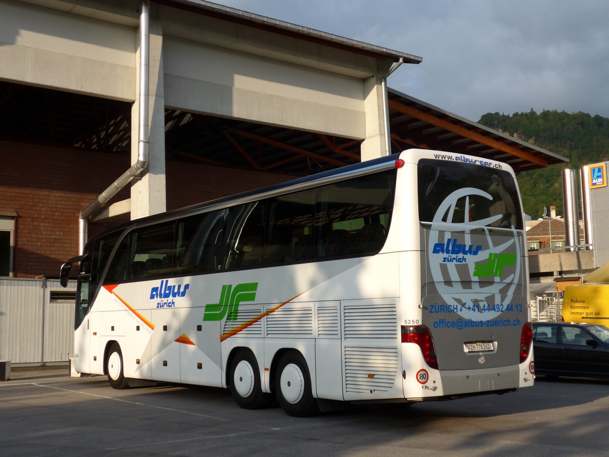 (151'106) - Albus, Z�rich - Nr. 5250/ZH 778'262 - Setra am 30. Mai 2014 in Thun, Grabengut