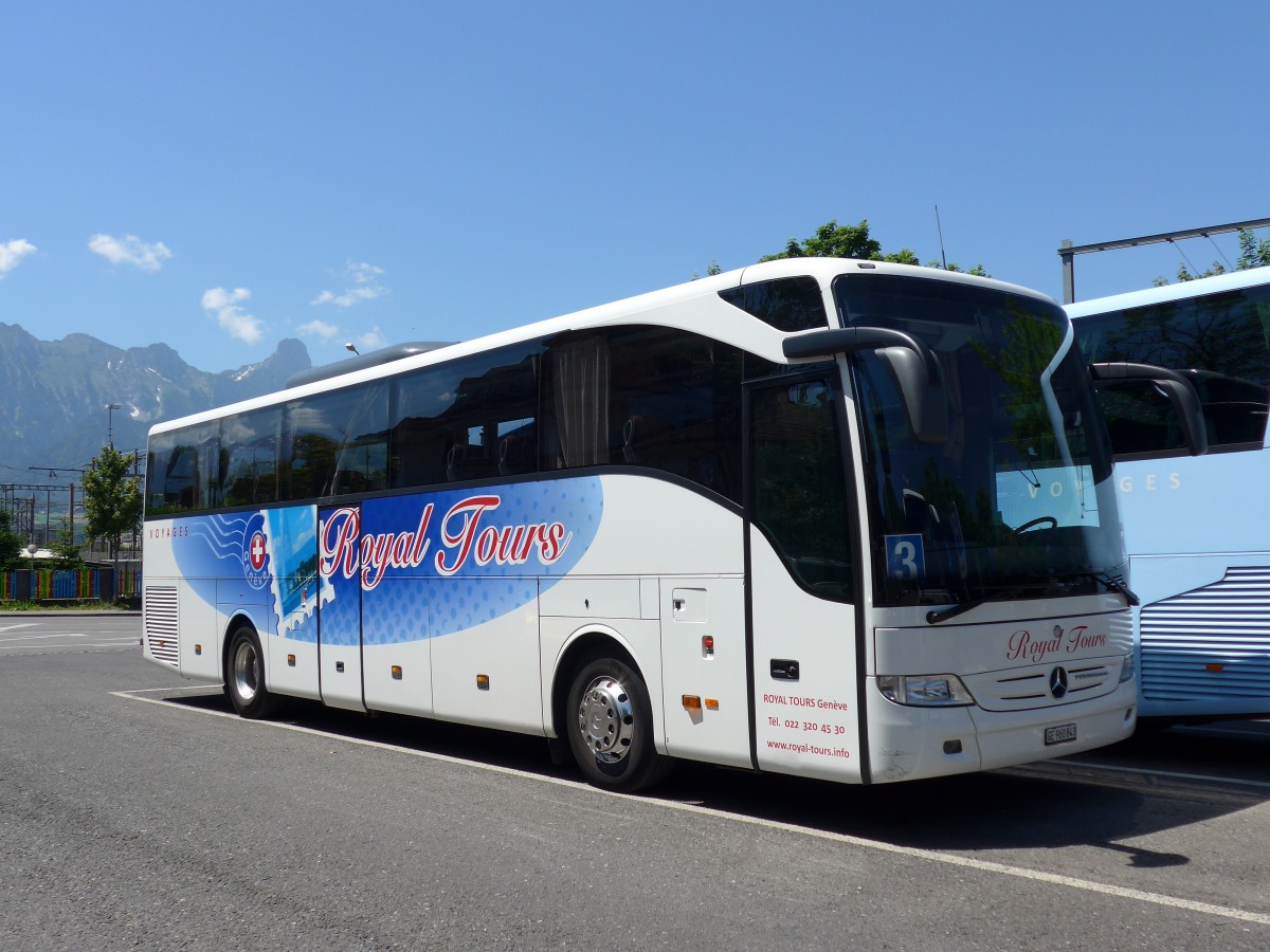 (151'447) - Royal-Tours, Gen�ve - GE 960'843 - Mercedes am 11. Juni 2014 in Thun, Seestrasse