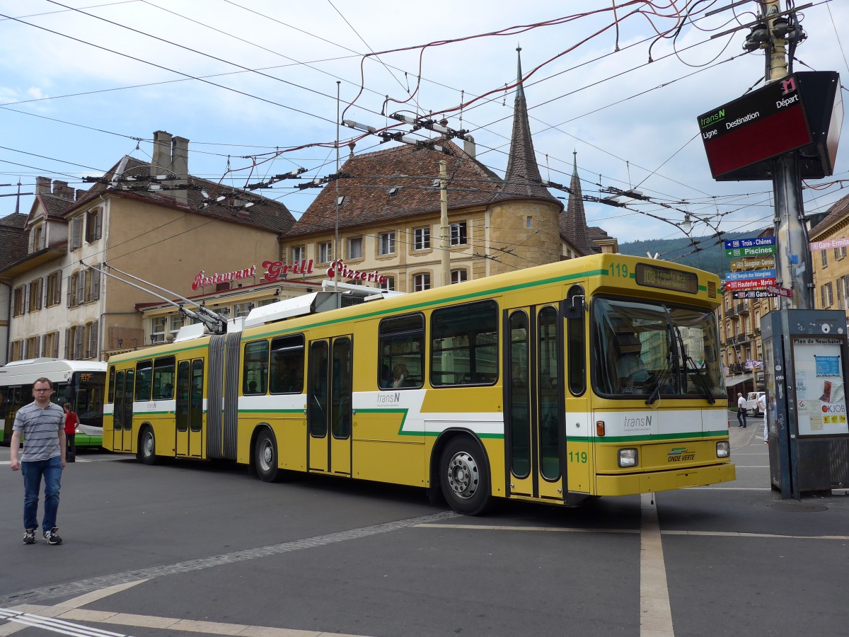 (151'511) - transN, La Chaux-de-Fonds - Nr. 119 - NAW/Hess Gelenktrolleybus (ex TN Neuch�tel Nr. 119) am 12. Juni 2014 in Neuch�tel, Place Pury