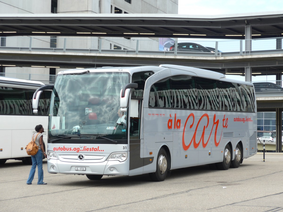 (153'604) - AAGL Liestal - Nr. 31/BL 6556 - Mercedes am 4. August 2014 in Z�rich, Flughafen