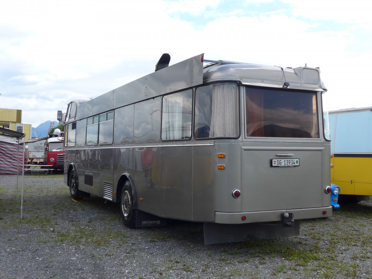 (153'837) - Schneider, Schmerikon - SG 13'934 - FBW/T�scher Hochlenker (ex Basler, Hofstetten; ex VBZ Z�rich Nr. 244) am 16. August 2014 in Altst�tten, Allmendplatz