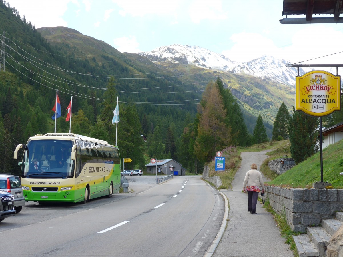 (154'772) - Sommer, Gr�nen - BE 470'018 - Volvo am 1. September 2014 in All'Acqua, Ristorante