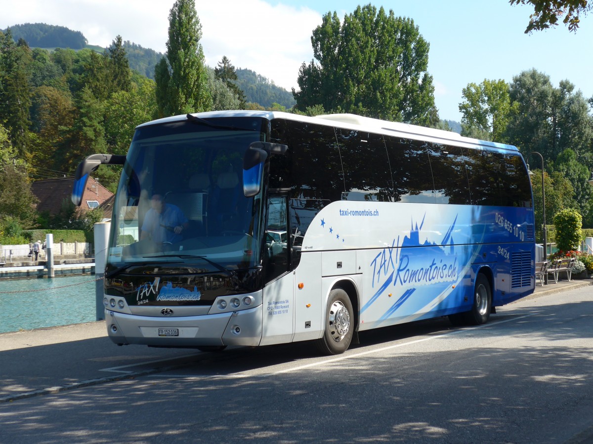(155'244) - Taxi Romontois, Romont - FR 152'036 - MAN/Beulas am 14. September 2014 bei der Schiffl�ndte Thun