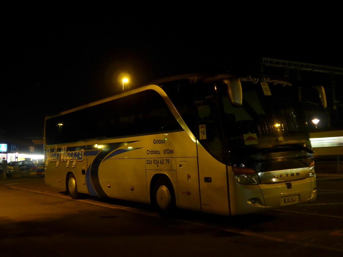 (155'430) - Gander, Ch�teau-d'Oex - VD 735 - Setra am 2. Oktober 2014 in Thun, CarTerminal