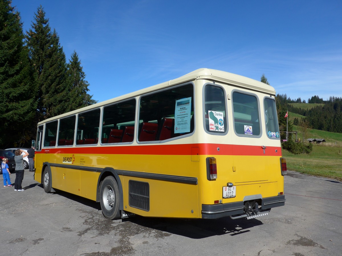 (155'635) - Schmid, Glarus - GL 4012 - Saurer/T�scher (ex Mosimann, Aesch; ex Erne, Full; ex P 24'257) am 12. Oktober 2014 in Willerzell, Rest. Sattelegg
