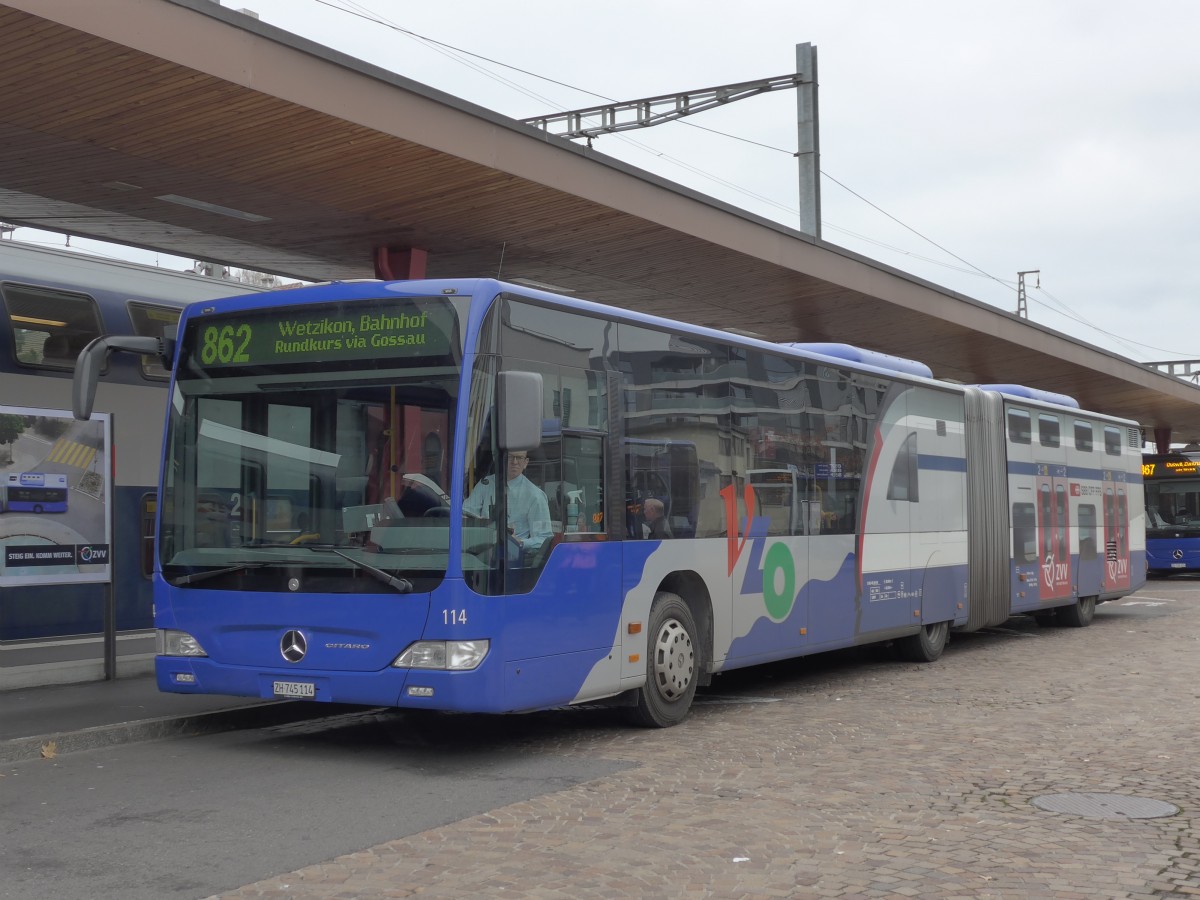 (156'203) - VZO Gr�ningen - Nr. 114/ZH 745'114 - Mercedes am 28. Oktober 2014 beim Bahnhof Wetzikon