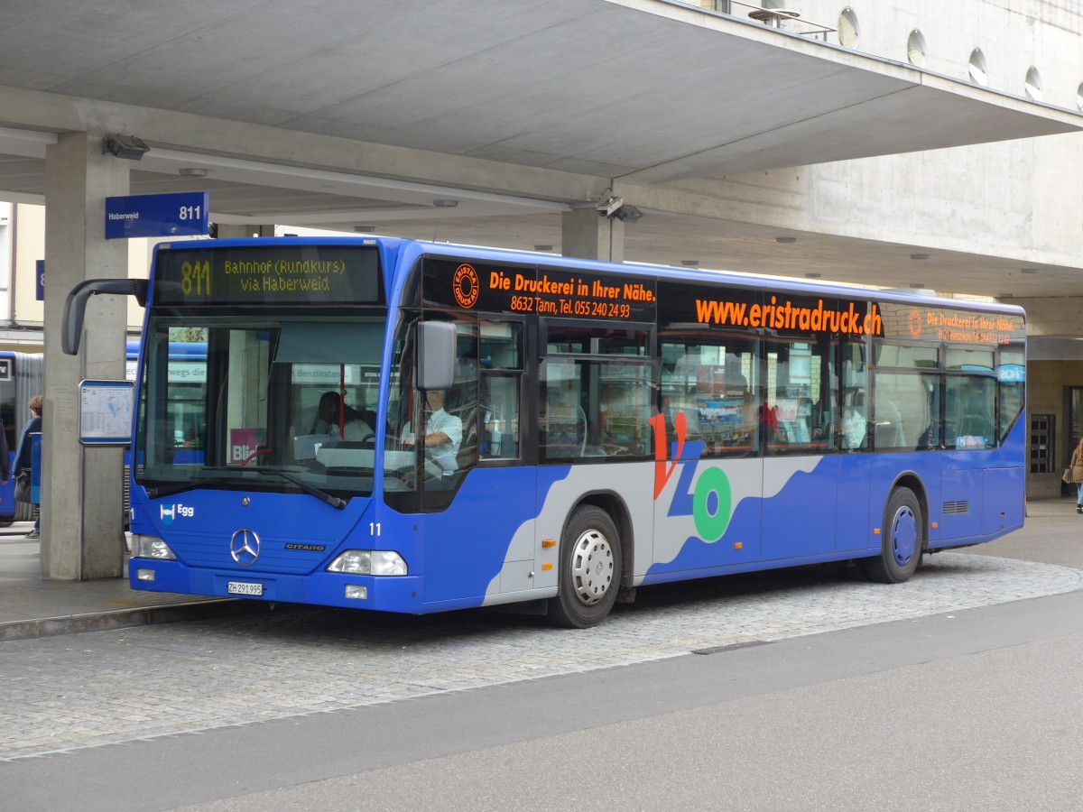 (156'233) - VZO Gr�ningen - Nr. 11/ZH 291'995 - Mercedes am 28. Oktober 2014 beim Bahnhof Uster