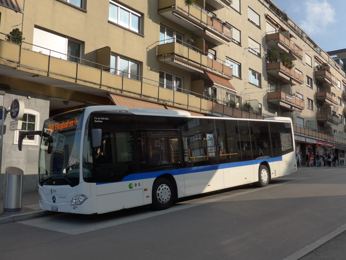 (156'283) - Welti-Furrer, Z�rich - Nr. 89/ZH 661'189 - Mercedes am 28. Oktober 2014 beim Bahnhof Z�rich-Oerlikon