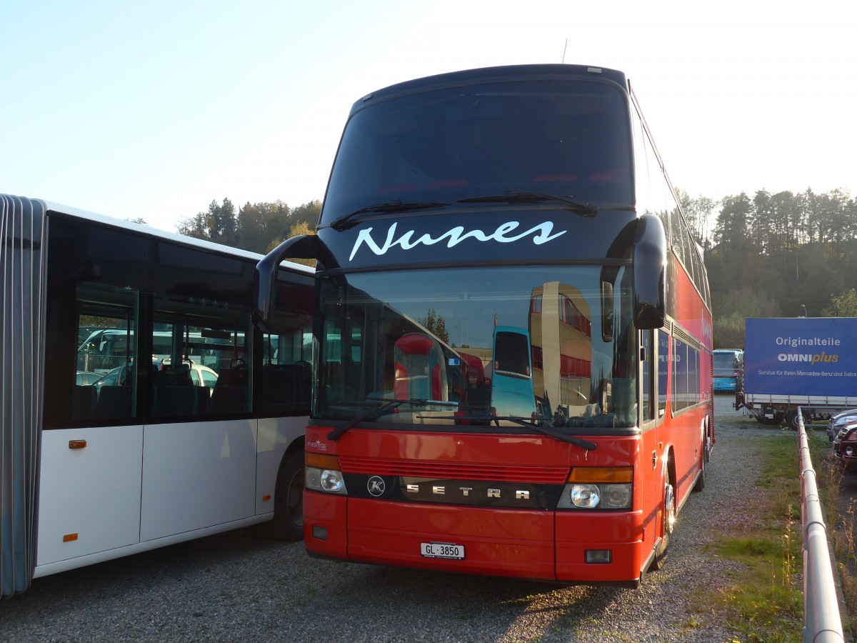 (156'324) - Nunes, Z�rich - GL 3850 - Setra am 28. Oktober 2014 in Kloten, EvoBus