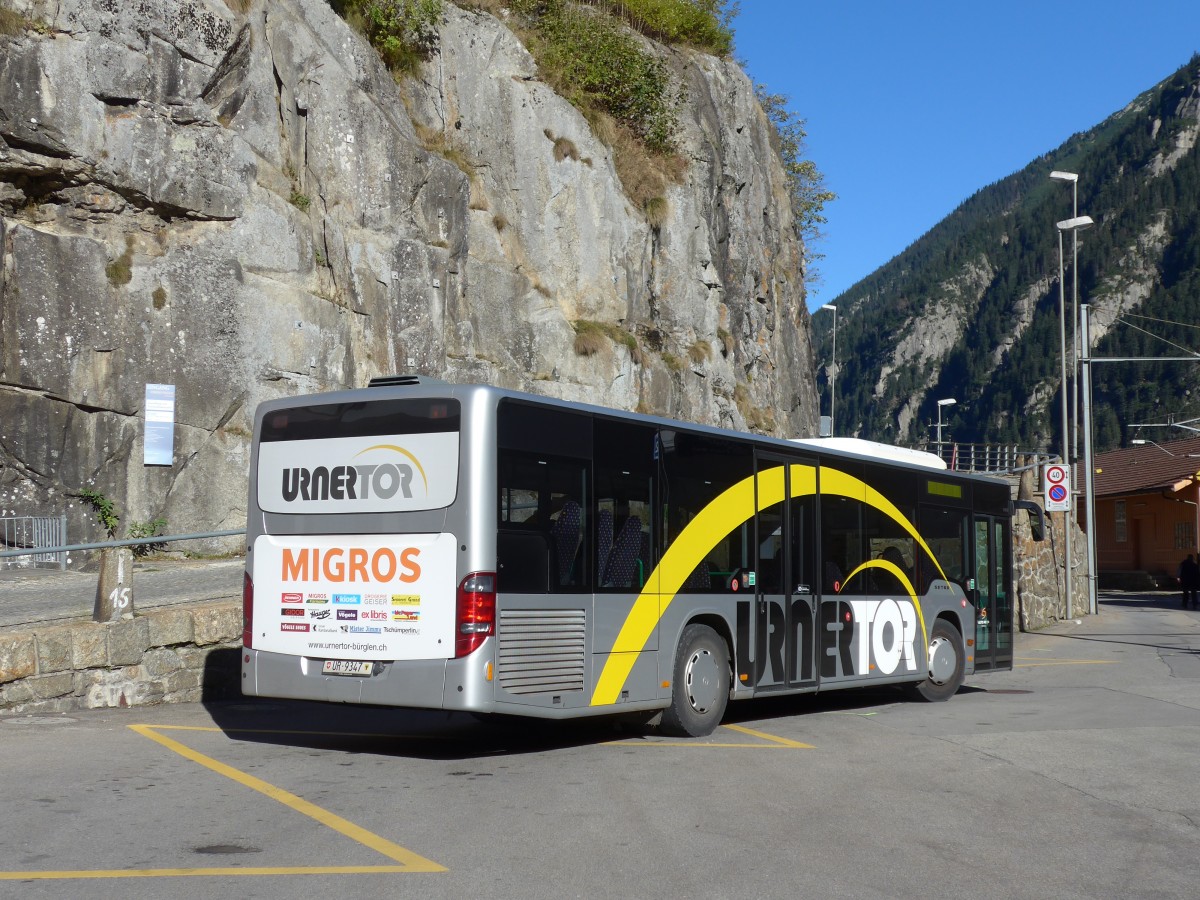 (156'358) - AAGU Altdorf - Nr. 57/UR 9347 - Setra am 31. Oktober 2014 beim Bahnhof G�schenen