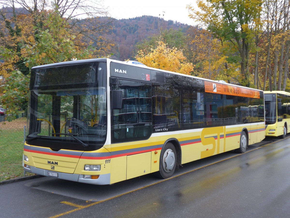 (156'489) - STI Thun - Nr. 111/BE 700'111 - MAN am 10. November 2014 bei der Schiffl�ndte Thun