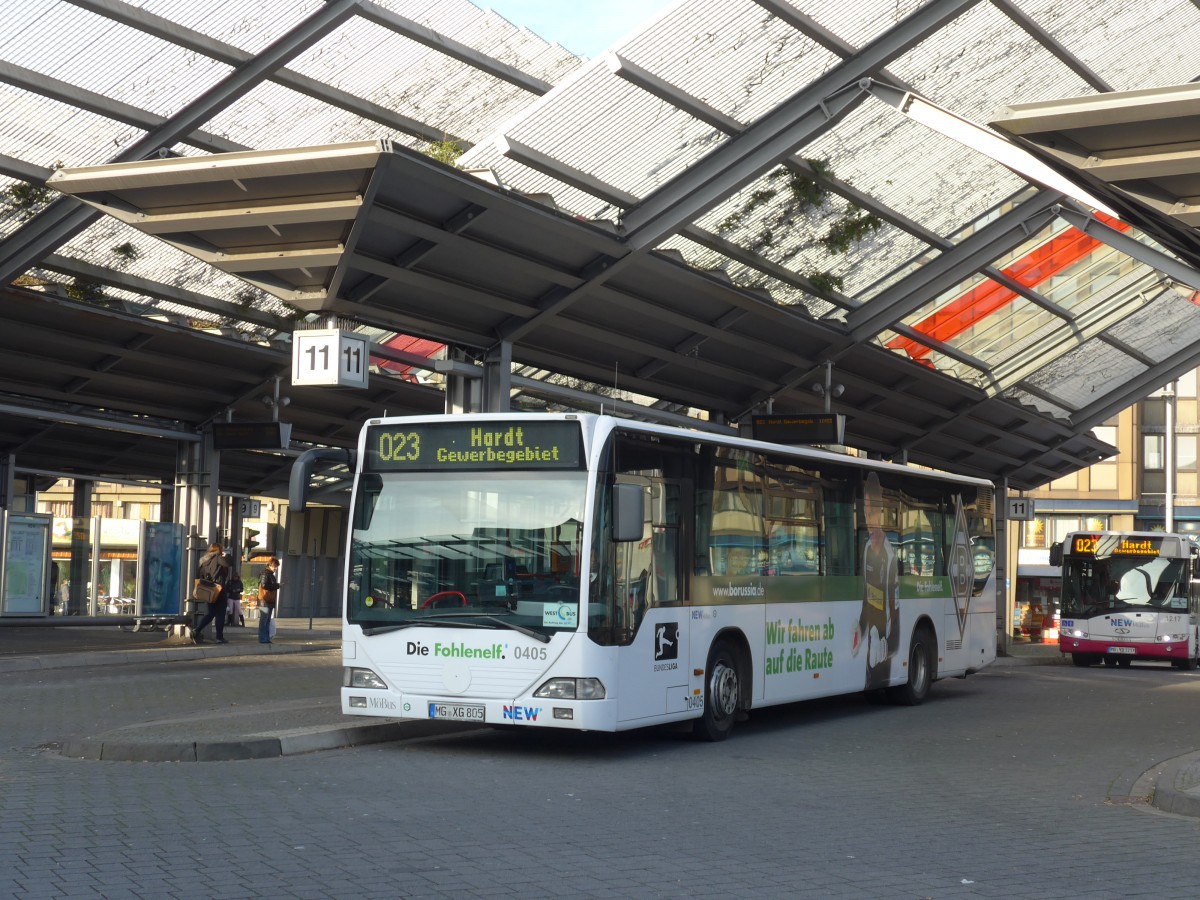 (157'295) - M�Bus, M�nchengladbach - Nr. 405/MG-XG 805 - Mercedes am 22. November 2014 beim Hauptbahnhof M�nchengladbach