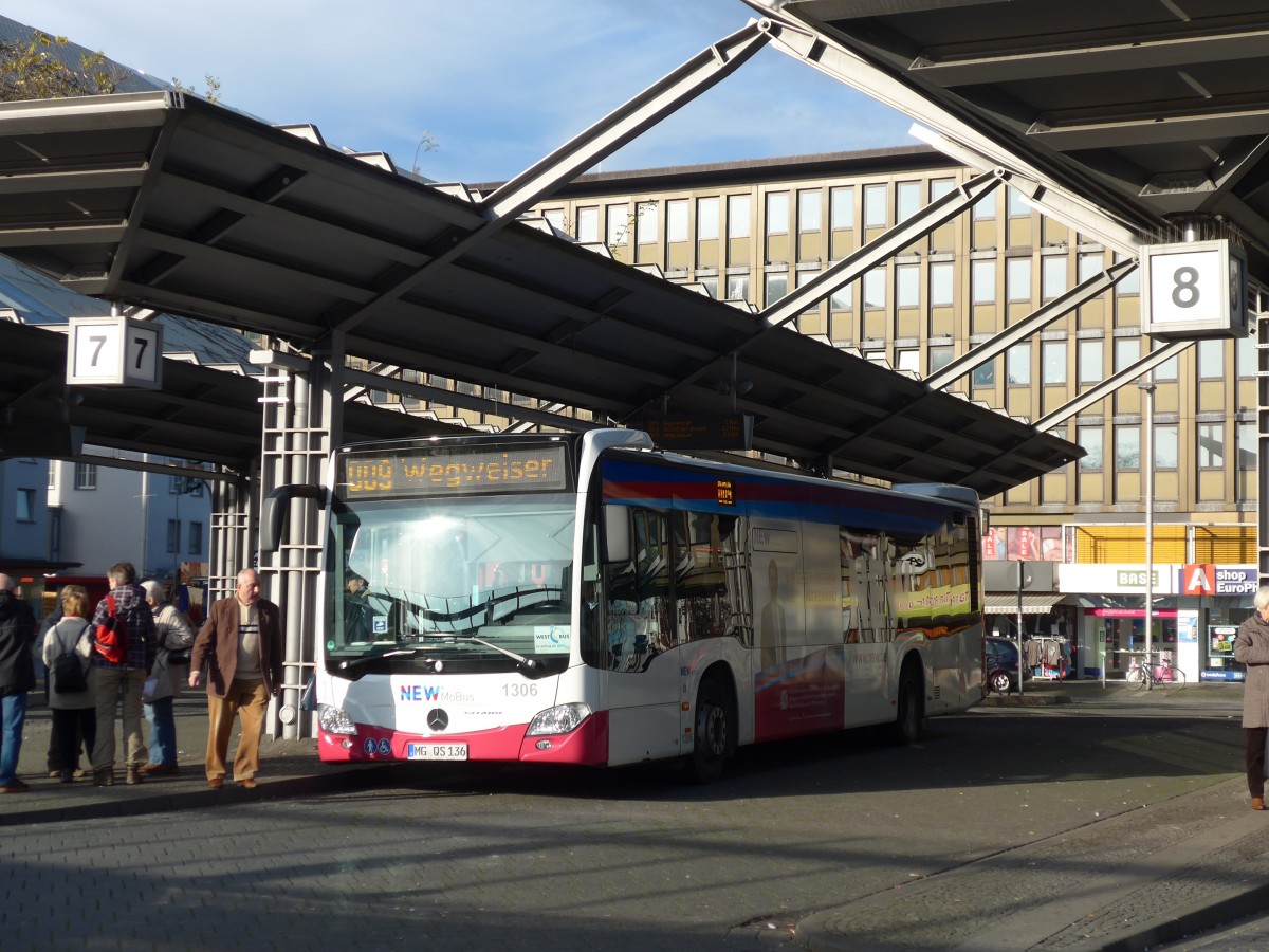 (157'327) - M�Bus, M�nchengladbach - Nr. 1306/MG-QS 136 - Mercedes am 22. November 2014 beim Hauptbahnhof M�nchengladbach