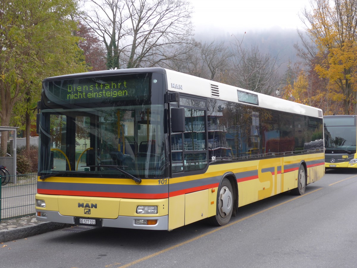 (157'509) - STI Thun - Nr. 101/BE 577'101 - MAN am 25. November 2014 bei der Schiffl�ndte Thun