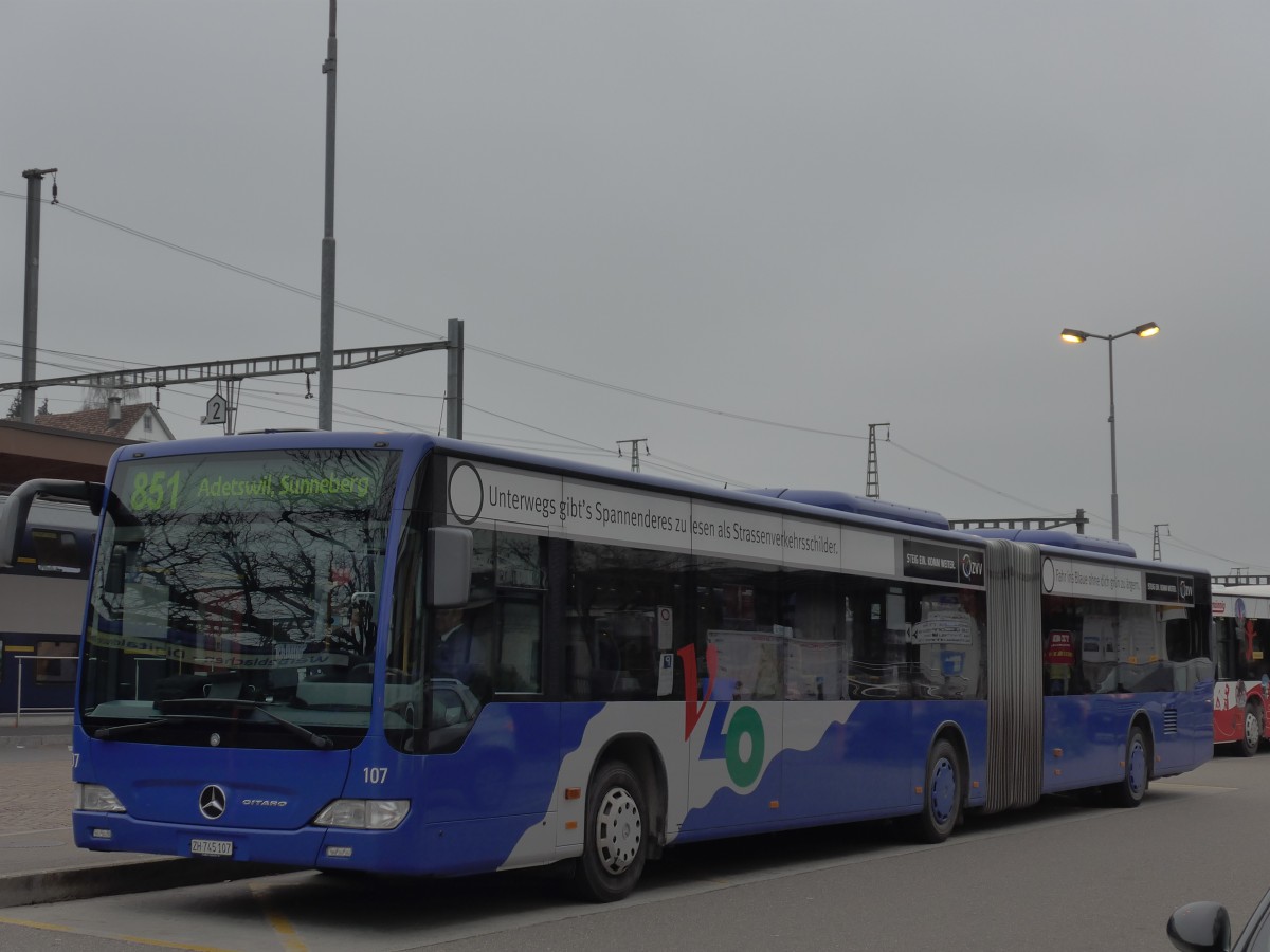 (157'537) - VZO Gr�ningen - Nr. 107/ZH 745'107 - Mercedes am 26. November 2014 beim Bahnhof Wetzikon