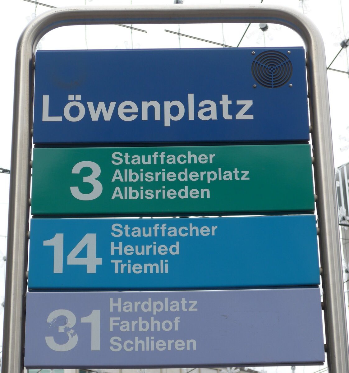 (157'741) - ZVV-Haltestellenschild - Z�rich, L�wenplatz - am 14. Dezember 2014