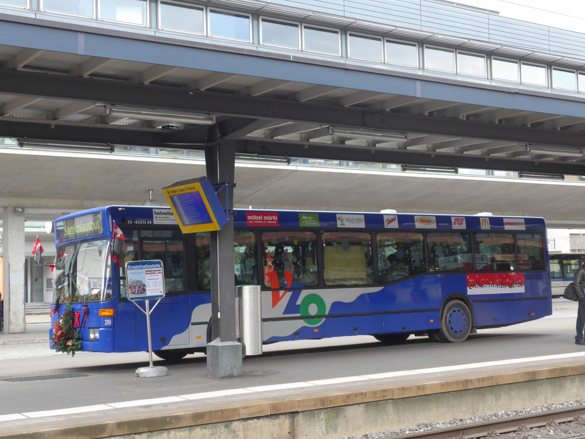 (157'773) - VZO Gr�ningen - Nr. 39/ZH 242'853 - Mercedes (ex Schneider, Meilen Nr. 7) am 14. Dezember 2014 beim Bahnhof Uster
