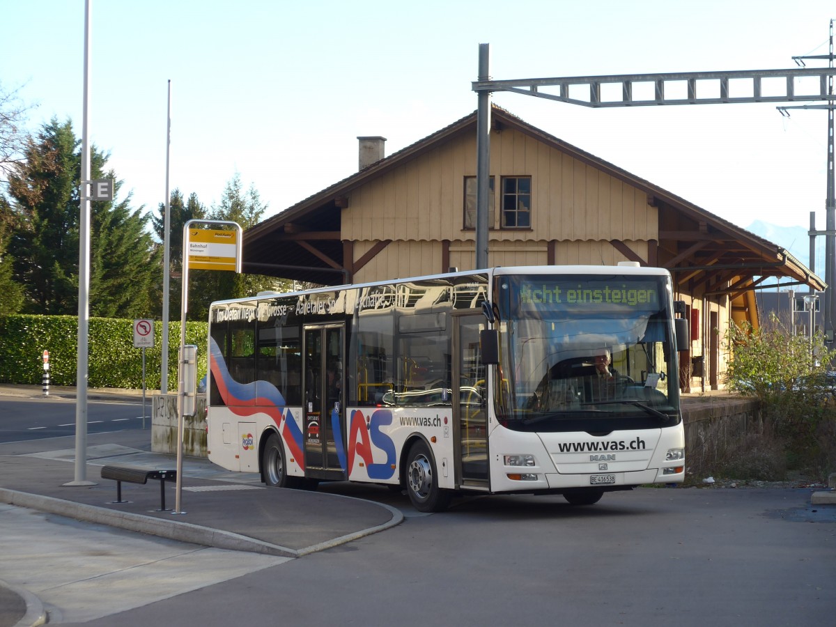 (157'853) - Lengacher, M�nsingen - Nr. 8/BE 416'538 - MAN am 20. Dezember 2014 beim Bahnhof M�nsingen