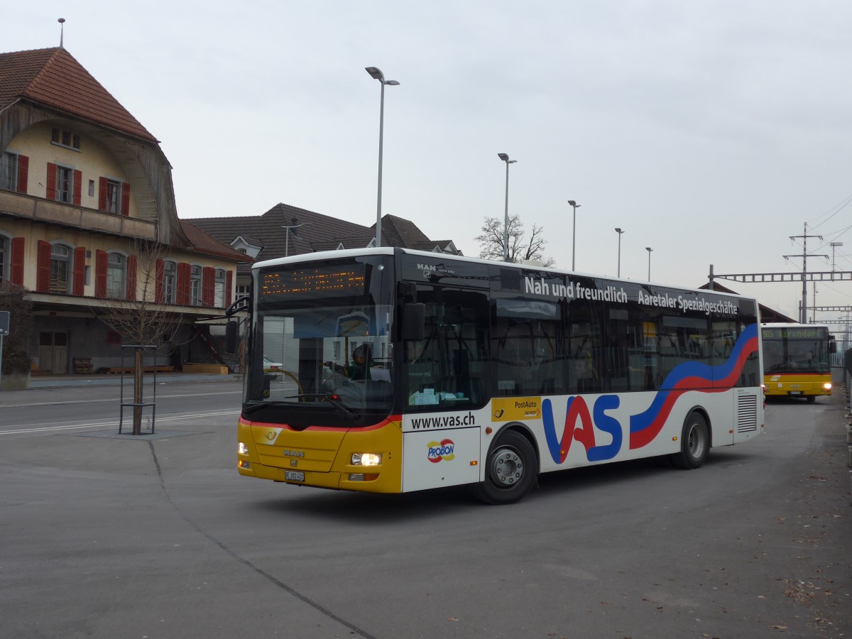 (158'457) - Lengacher, M�nsingen - Nr. 6/BE 382'422 - MAN/G�ppel am 19. Januar 2015 beim Bahnhof M�nsingen