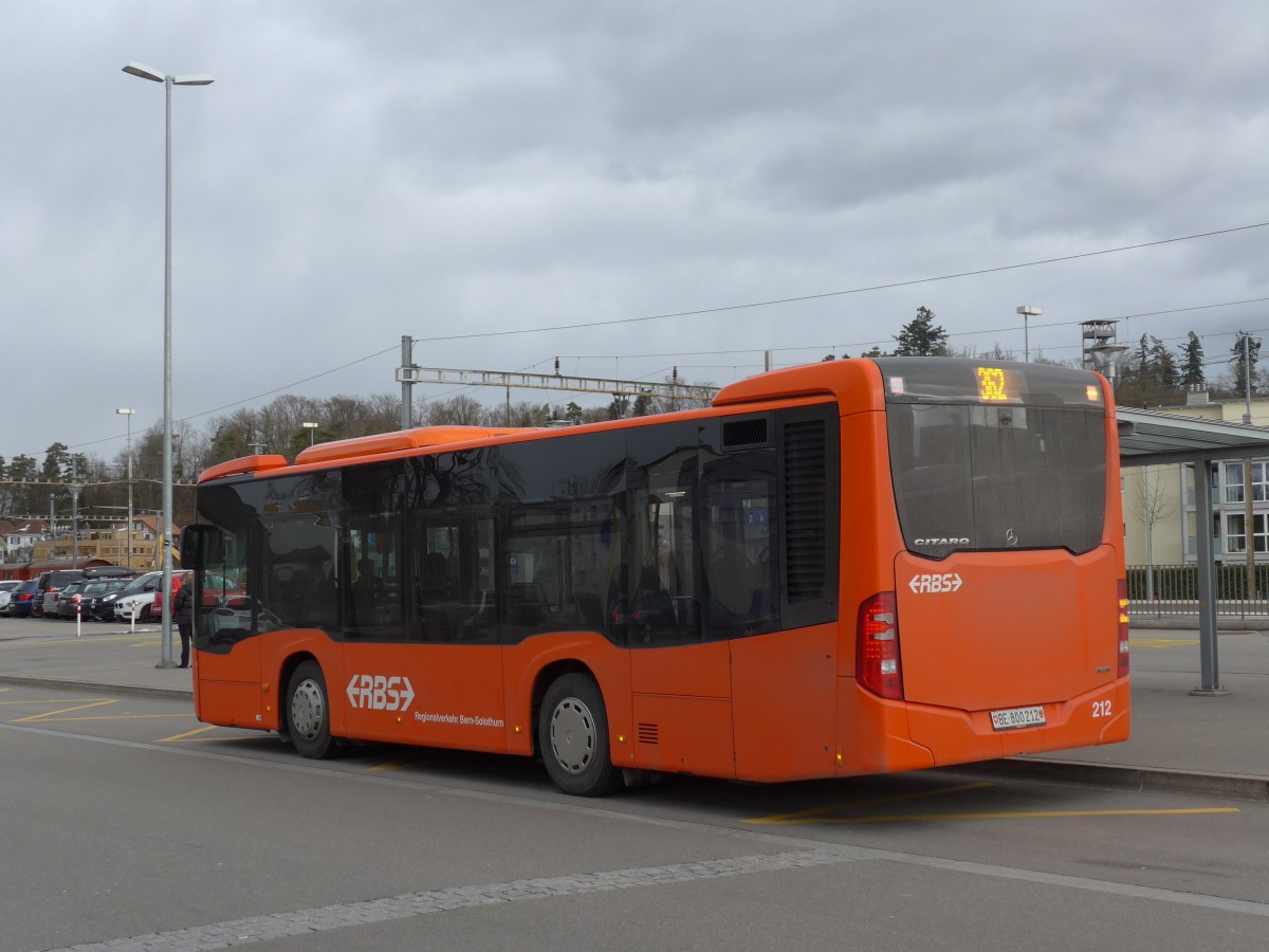 (158'938) - RBS Worblaufen - Nr. 212/BE 800'212 - Mercedes am 2. M�rz 2015 beim Bahnhof Lyss