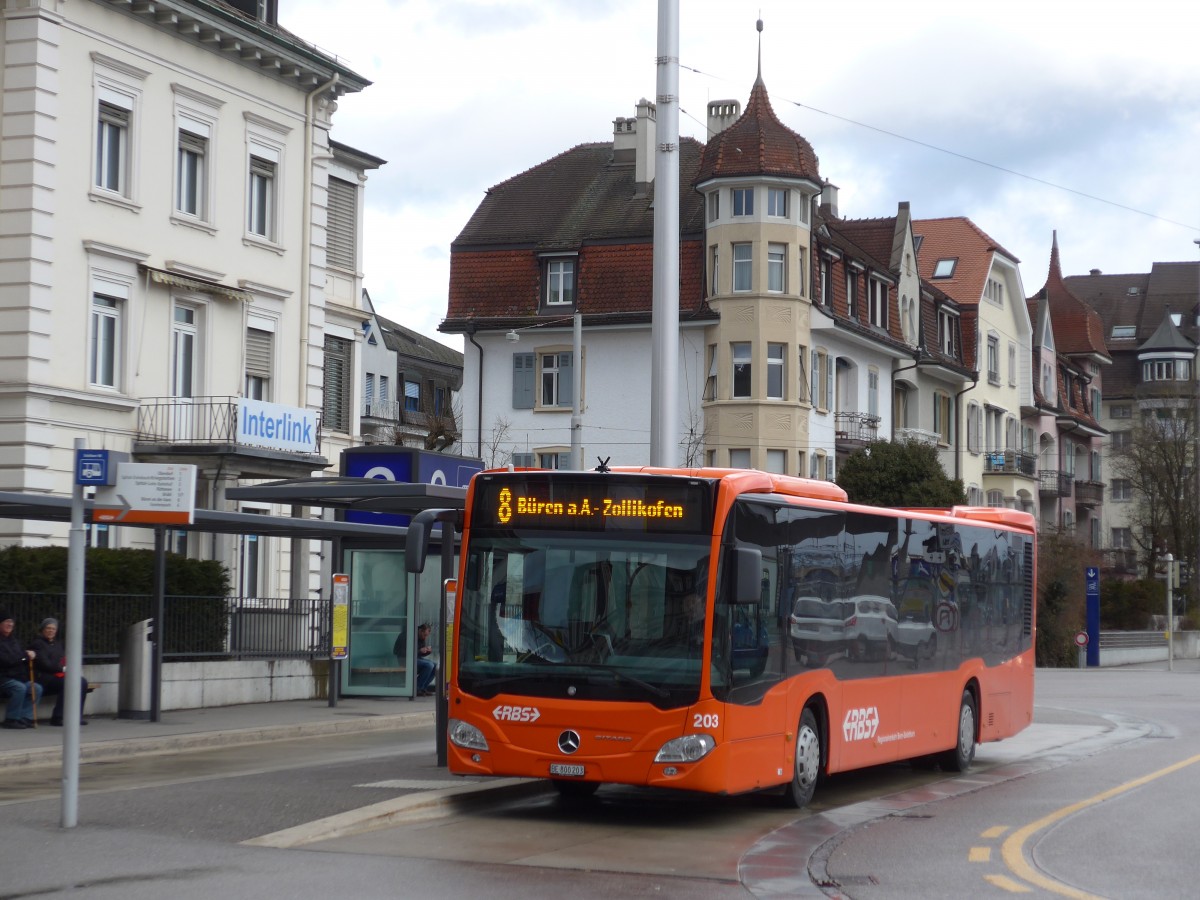 (159'017) - RBS Worblaufen - Nr. 203/BE 800'203 - Mercedes am 2. M�rz 2015 beim Hauptbahnhof Solothurn