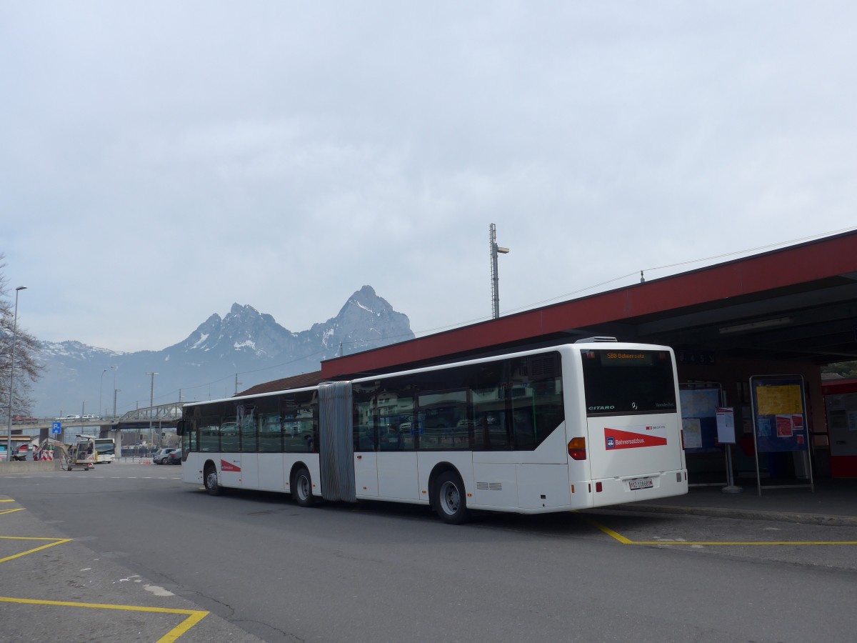 (159'239) - AAGS Schwyz - Nr. 83/SZ 118'683 - Mercedes (ex VR La Chaux-de-Fonds Nr. 227) am 17. M�rz 2015 beim Bahnhof Brunnen