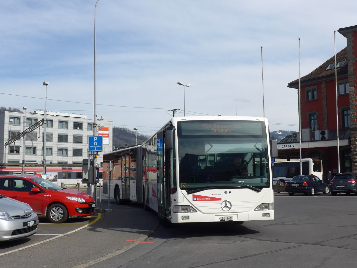 (159'273) - AAGS Schwyz - Nr. 83/SZ 118'683 - Mercedes (ex VR La Chaux-de-Fonds Nr. 227) am 17. M�rz 2015 beim Bahnhof Arth-Goldau