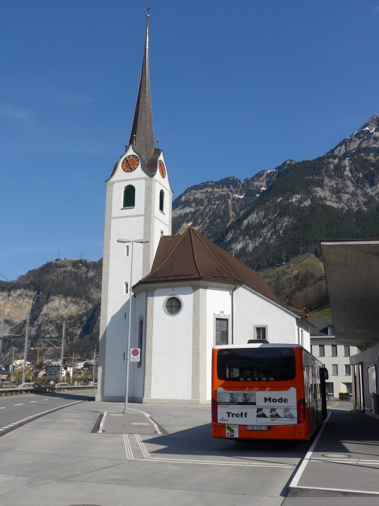 (159'306) - AAGU Altdorf - Nr. 58/UR 9348 - Setra am 18. M�rz 2015 in Fl�elen, Hauptplatz