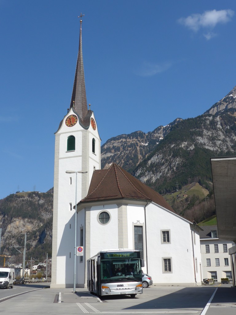 (159'315) - AAGU Altdorf - Nr. 57/UR 9347 - Setra am 18. M�rz 2015 in Fl�elen, Hauptplatz
