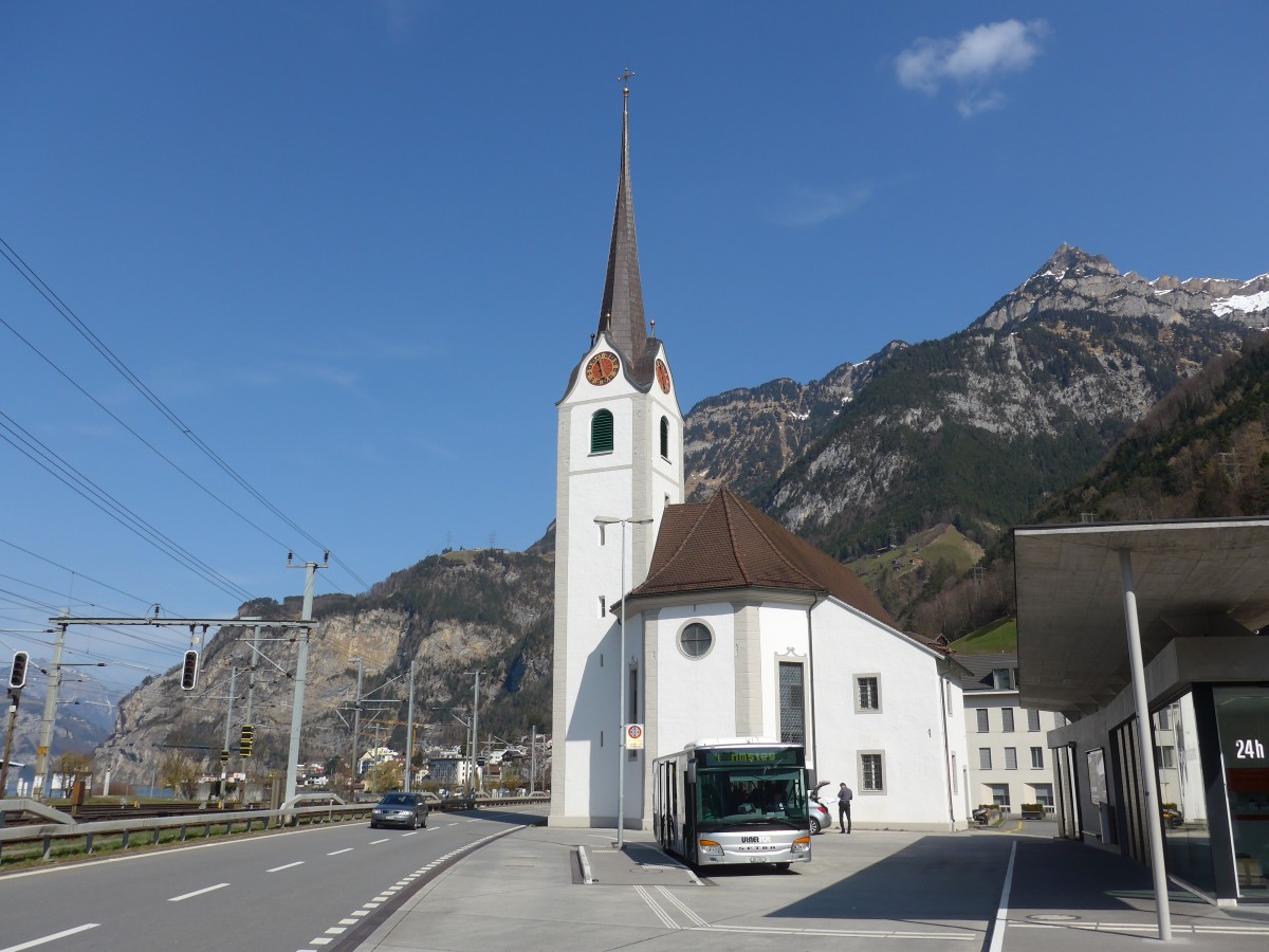 (159'316) - AAGU Altdorf - Nr. 57/UR 9347 - Setra am 18. M�rz 2015 in Fl�elen, Hauptplatz