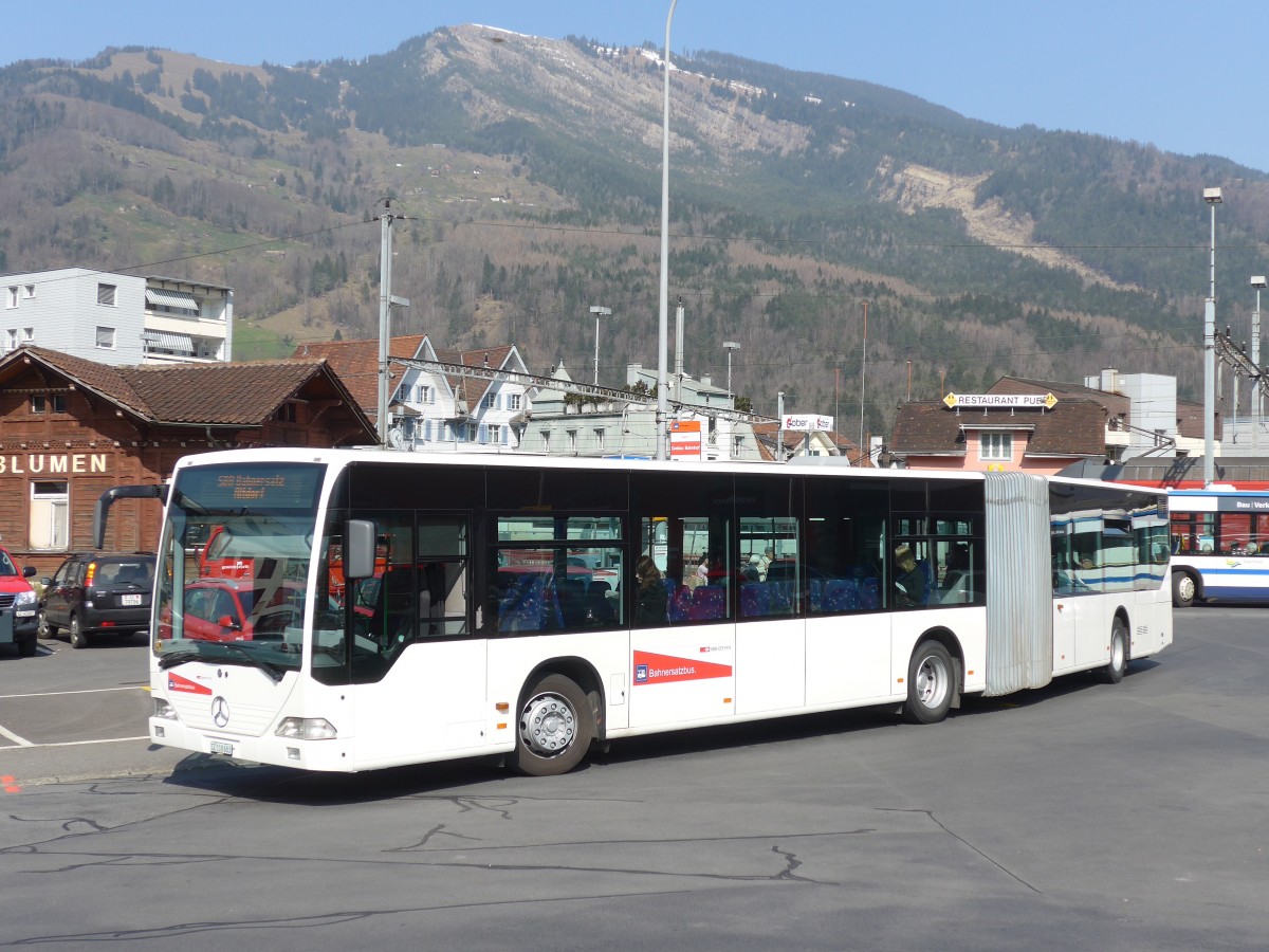 (159'340) - AAGS Schwyz - Nr. 83/SZ 118'683 - Mercedes (ex VR La Chaux-de-Fonds Nr. 227) am 18. M�rz 2015 beim Bahnhof Arth-Goldau